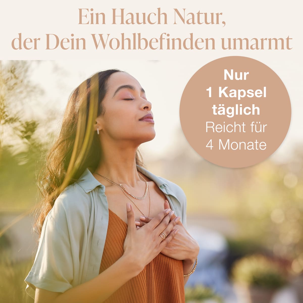 Frau mit Mariendistel Nahrungsergänzungsmittel für Lebergesundheit - 1 Kapsel täglich, natürlicher Leberschutz für 4 Monate