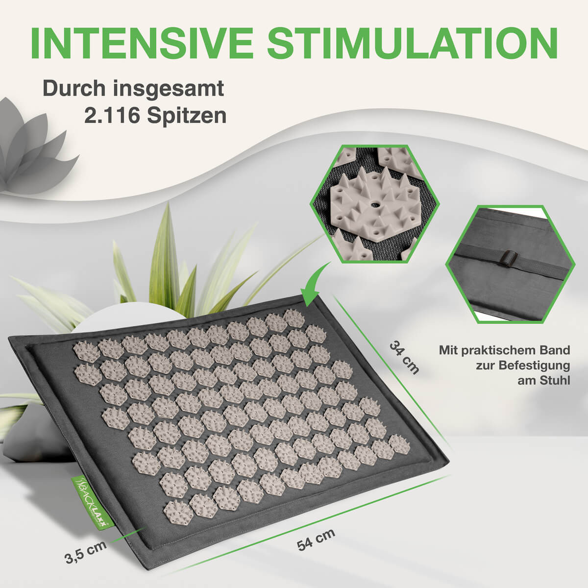 BACKLAXX Akupressur-Fußmatte mit 2.116 Spitzen für intensive Stimulation - 54x34x3,5 cm schwarze Matte mit praktischem Befestigungsband für Stühle
